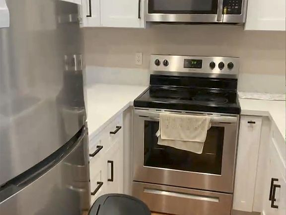3rd image of 8889 Caminito Plaza Centro #7212