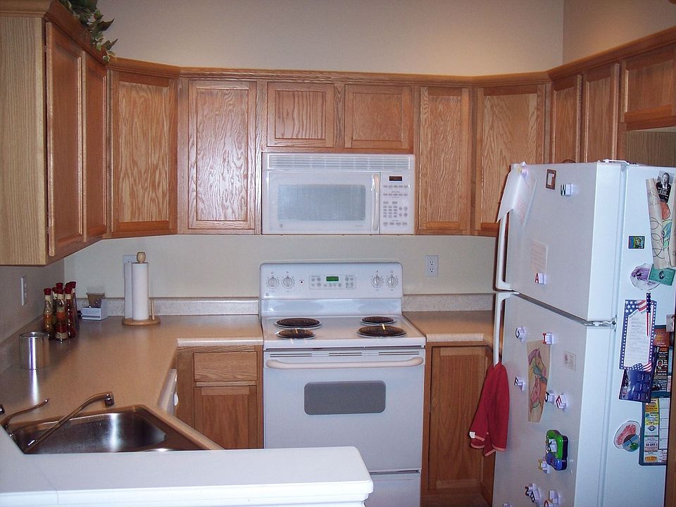 2nd image of 1536 W Napa Ave