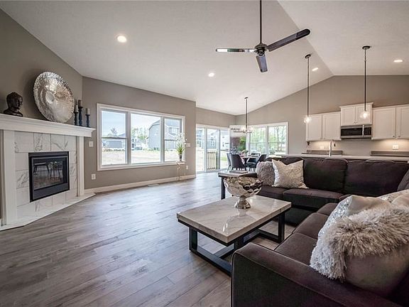 2nd image of 5300 Highland Way