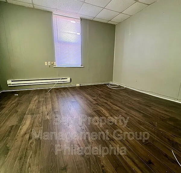 700 Pine St #2F — Photo 2
