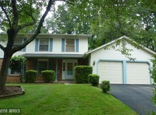 7126 Hanks Pl, Springfield, VA 22153