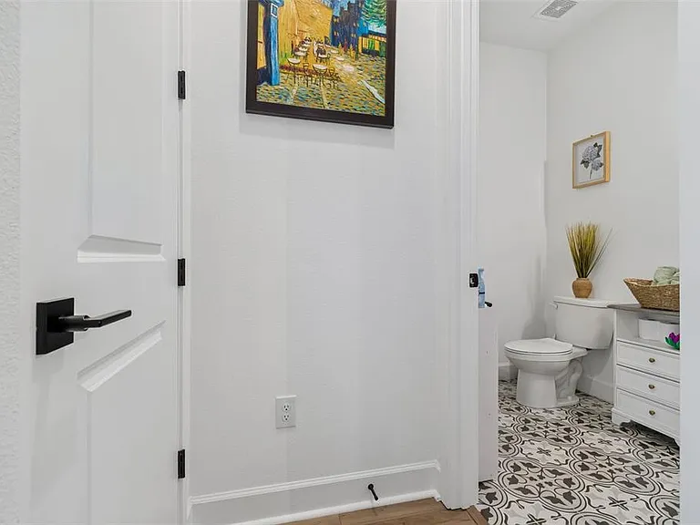 2021 Amelia Bay Pl — Photo 38