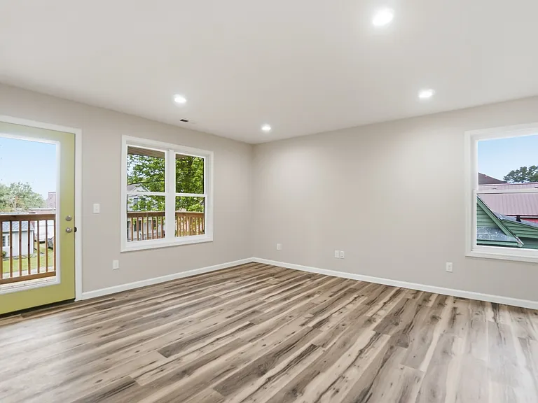 1626 Howell St #201 — Photo 7