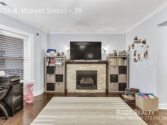 2nd image of 5726 N Mozart St APT 2B