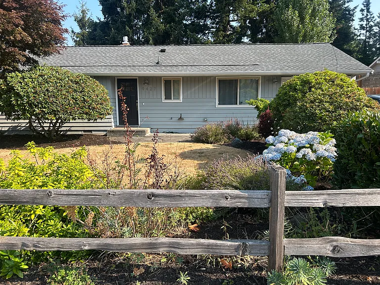 9427 217th St SW — Photo 1