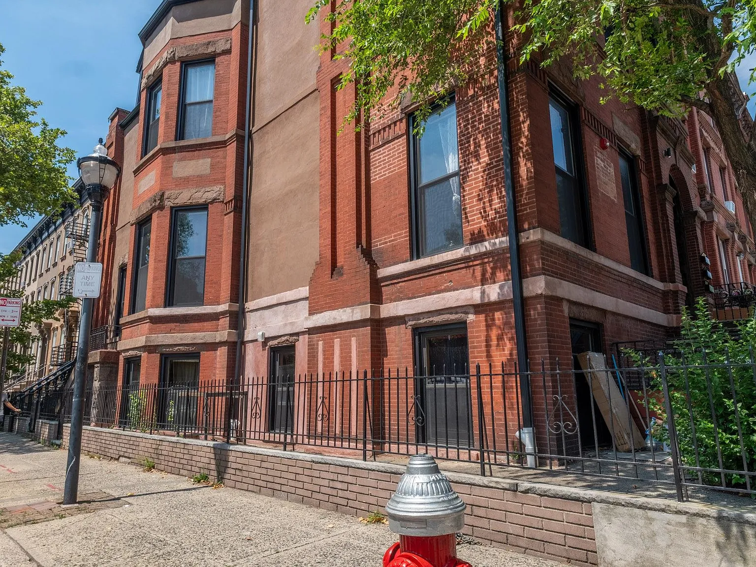 2 bed, 2.0 bath, $2,975 — Photo 1
