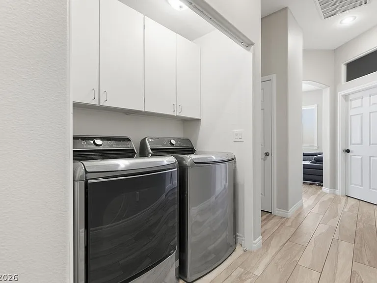 1812 Snow Spring Ln — Photo 37