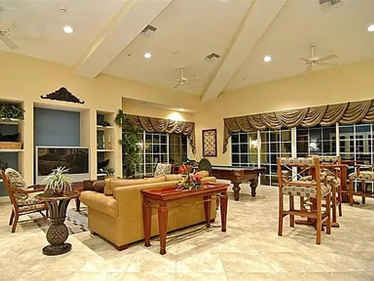 8263 Miramar Way — Photo 36