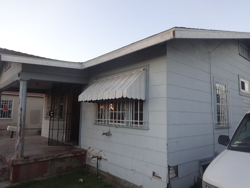 2nd image of 3823 E 54th St
