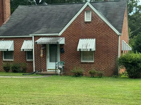 3710 McMillan St, Charlotte, NC 28205