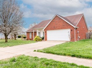 7716 Kenhurst Dr, Louisville, KY 40258