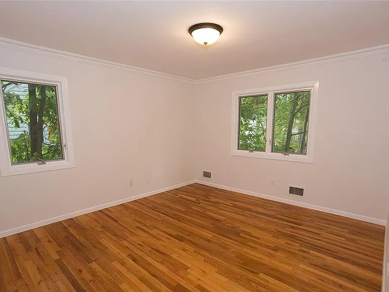 49 Soulice Pl — Photo 13