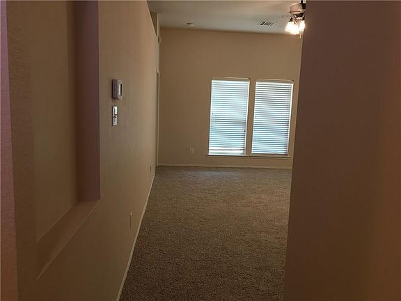 5th image of 1216 Galicia Ln