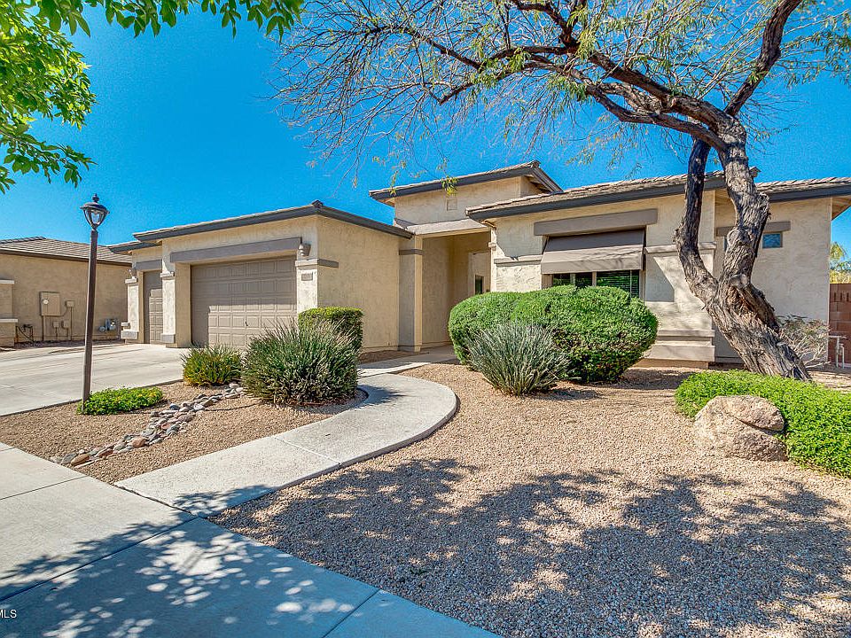 1st image of 2206 E Crescent Pl