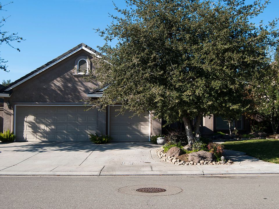 1st image of 1221 Salzburg Ln
