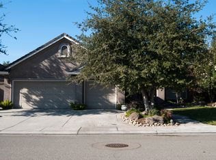 1221 Salzburg Ln, Lodi, CA 95242