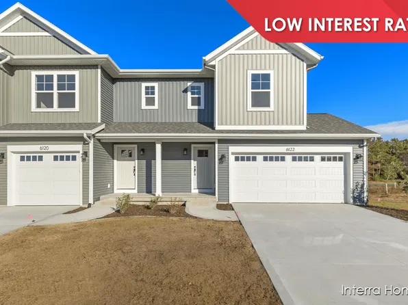 6122 Burgess Dr, Spring Lake, MI 49456