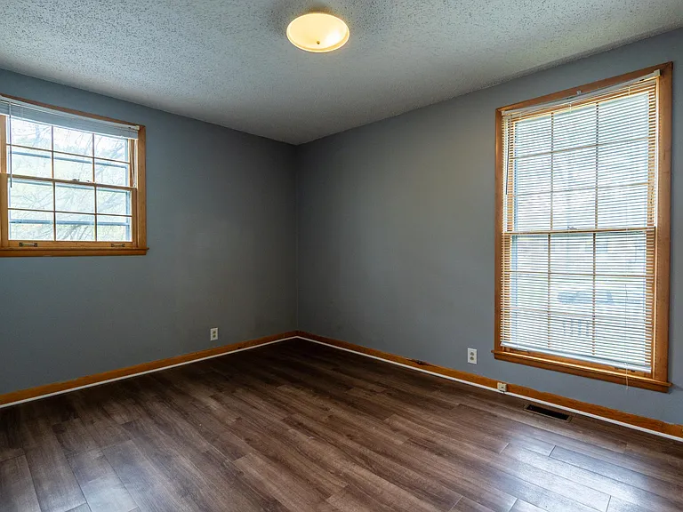 150 Delvin Dr #A — Photo 22