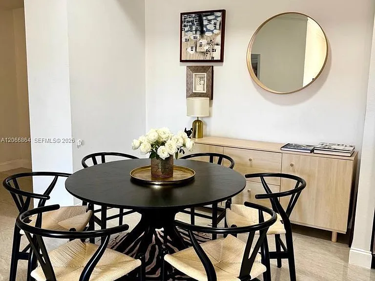 3001 NE 185th St #225 — Photo 4