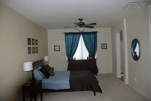 4th image of 5528 W Saint Anne Ave