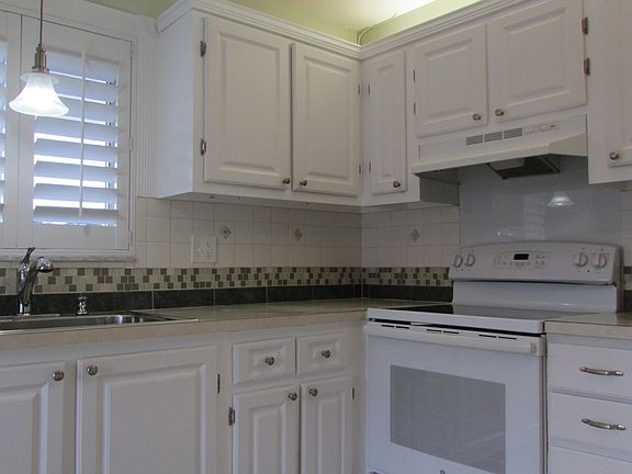 5th image of 10 Garden St APT 201S