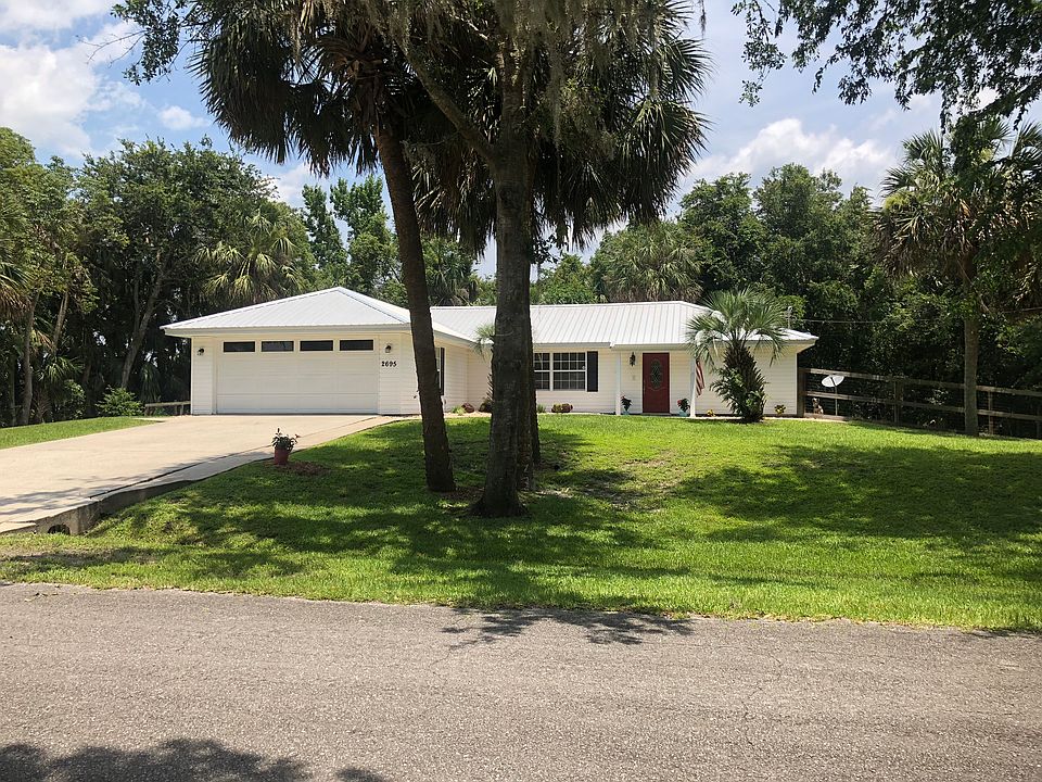 1st image of 2695 Palm Dr