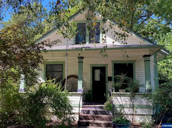 1745 Church St SE, Salem, OR 97302