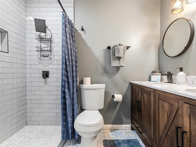 2806 Suncrest Rd #6 — Photo 24