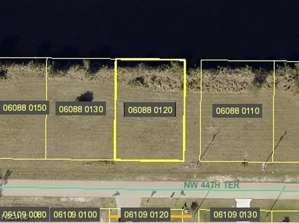 3909 NW 44th Ter, Cape Coral, FL 33993