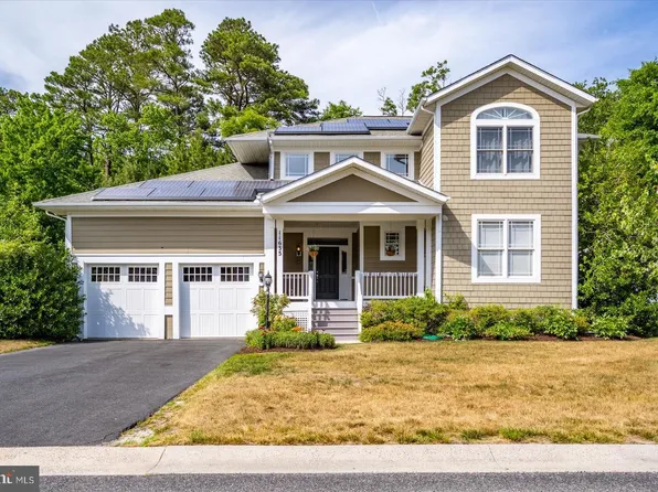 11635 Maid At Arms Ln, Berlin, MD 21811