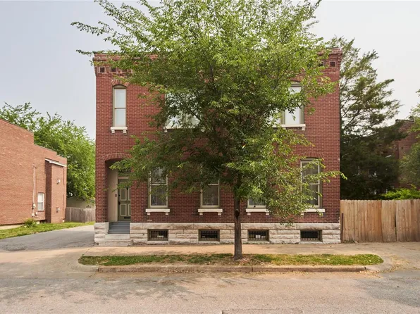 2111 Victor St, Saint Louis, MO 63104