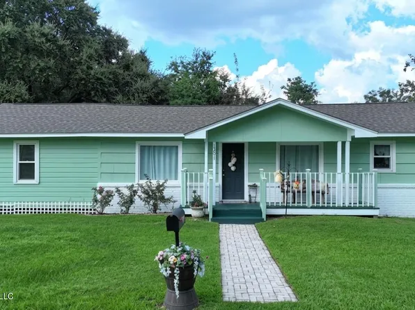 13011 Michael St, Biloxi, MS 39532
