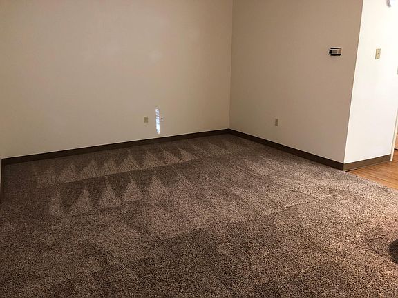 5th image of 2400 4th Ave APT 131