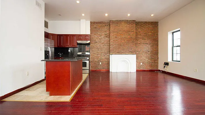 Rented by Nooklyn NYC LLC | media 11