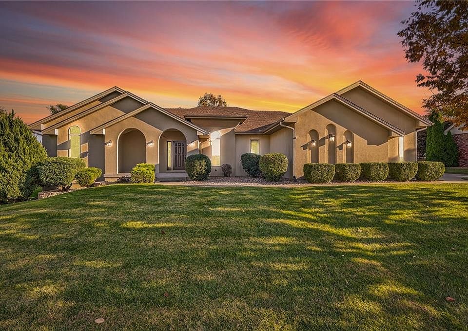 1st image of 9623 Betsy Ross Ln