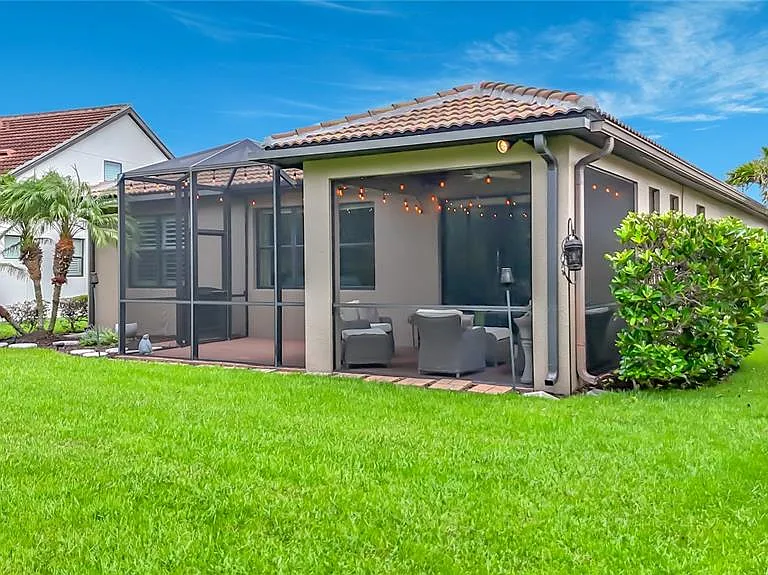 11230 Sandhill Preserve Dr — Photo 45