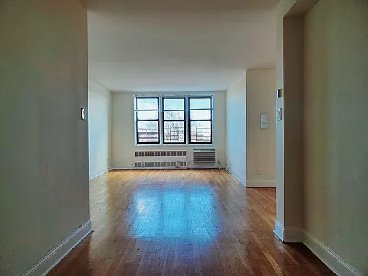 Rented by New York Dwellings LLC | media 11