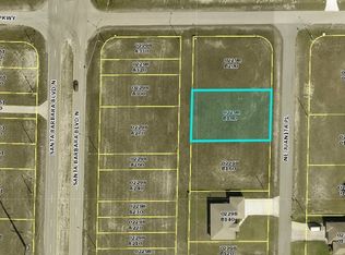 2712 NE Juanita Pl, Cape Coral, FL 33909