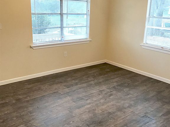 4th image of 5119 Blessing St