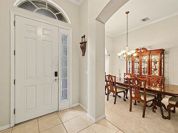 3rd image of 4323 CALEDONIA AVENUE