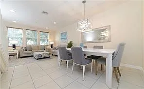 2 bed, 2.5 bath, 1326 sqft, $2,800 — Photo 3