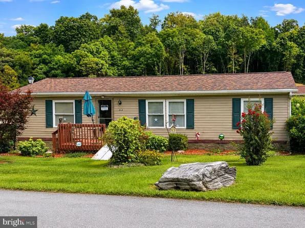 163 Bronco Way, Martinsburg, WV 25403