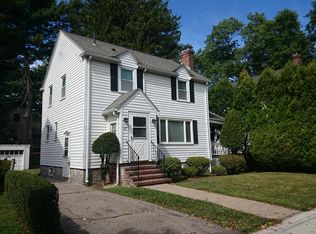 88 Bonad Rd, Brookline, MA 02467