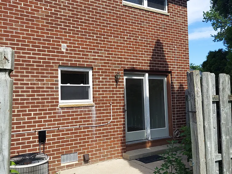 2 Eaves Mill Rd — Photo 2