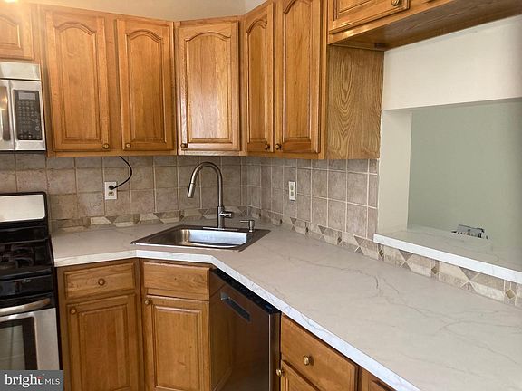 5th image of 19 Mohave Dr #19