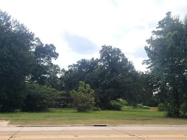 5907 Jackson St, Alexandria, LA 71303