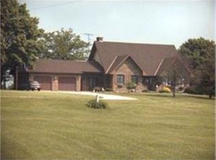 13975 Ryan Rd, Peosta, IA 52068