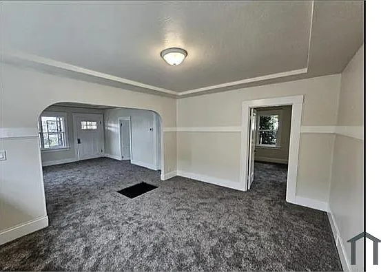 739 Alabama St — Photo 3