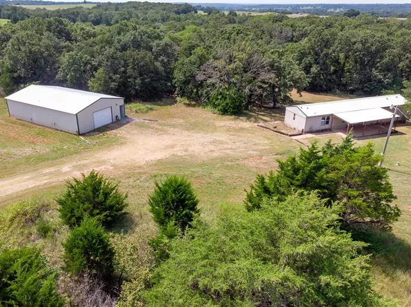 332343 E Quail Run Dr, Wellston, OK 74881
