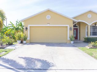 9754 65th Way N, Pinellas Park, FL 33782
